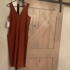 Athleta Terracotta Sleeveless Midi Cropped Romper